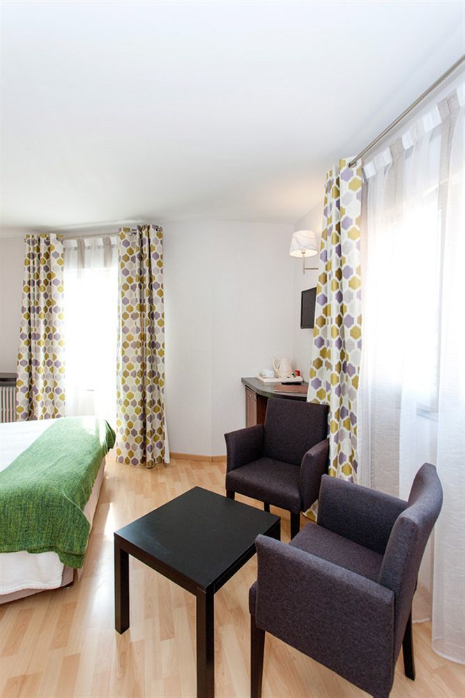 Auberge Du Poids Public Logis Hotel Saint-Félix-Lauragais المظهر الخارجي الصورة