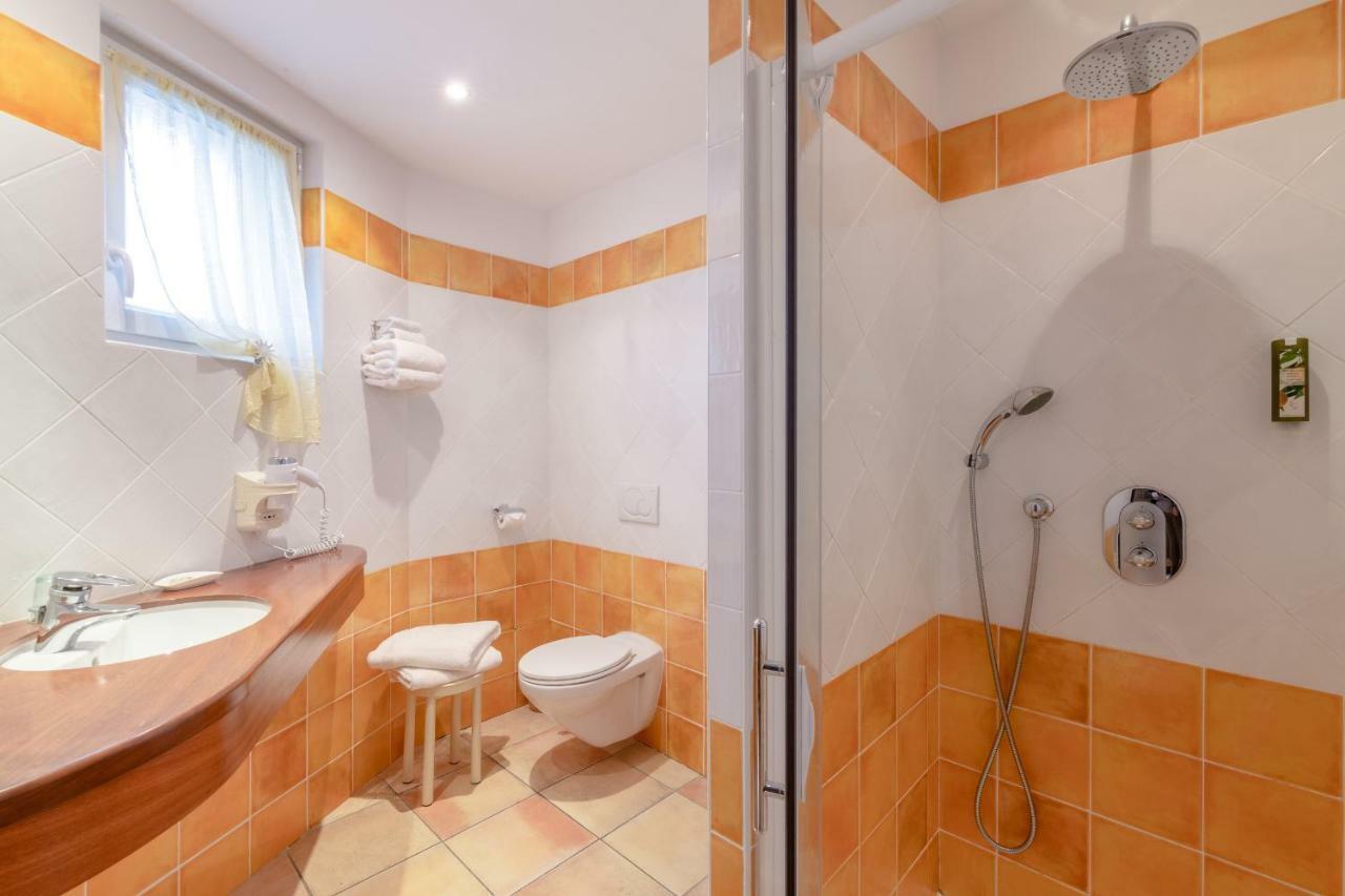 Auberge Du Poids Public Logis Hotel Saint-Félix-Lauragais المظهر الخارجي الصورة
